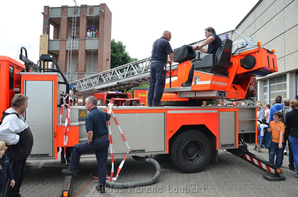 Tag der Offenen Tuer BF Koeln Weidenpesch Scheibenstr P737.JPG